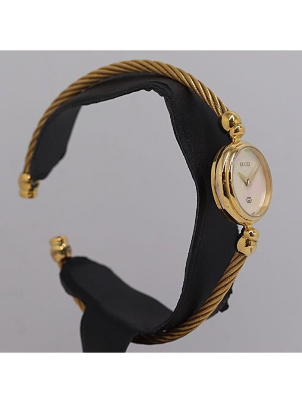 Gucci Quartz Yellow Shell Dial Watch Tam - Picture 2 of 4